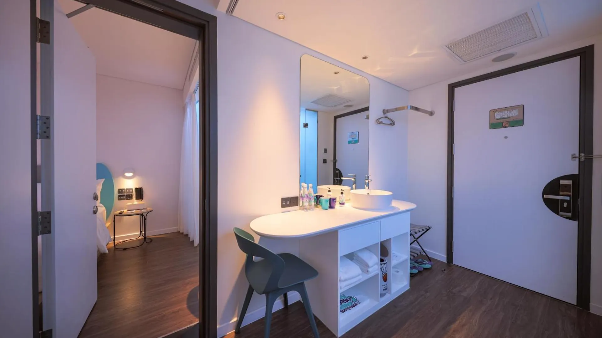 Tru By Hilton Da Nang City Centre 4*,  Vietnam